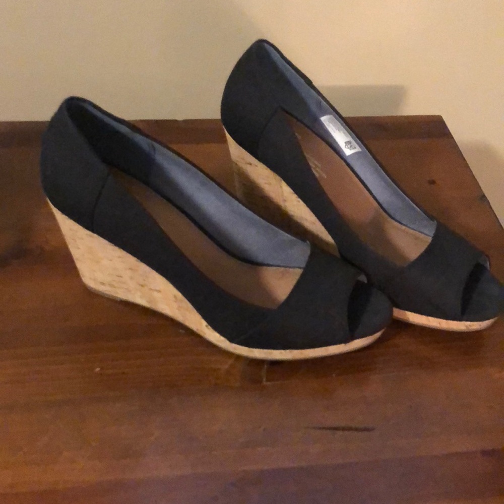 Toms wedge